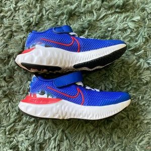 Little Kids Size 11C Nike Renew Run
